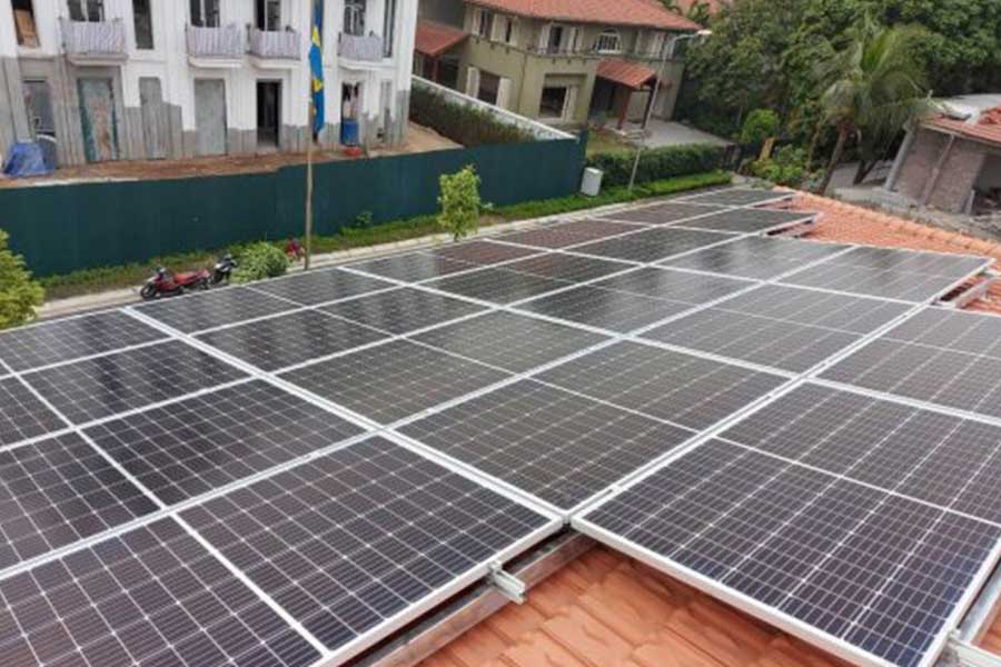Hệ thống Điện mặt trời Hòa lưới có lưu trữ tại nhà Đại sứ Thụy Điển tại Việt Nam
